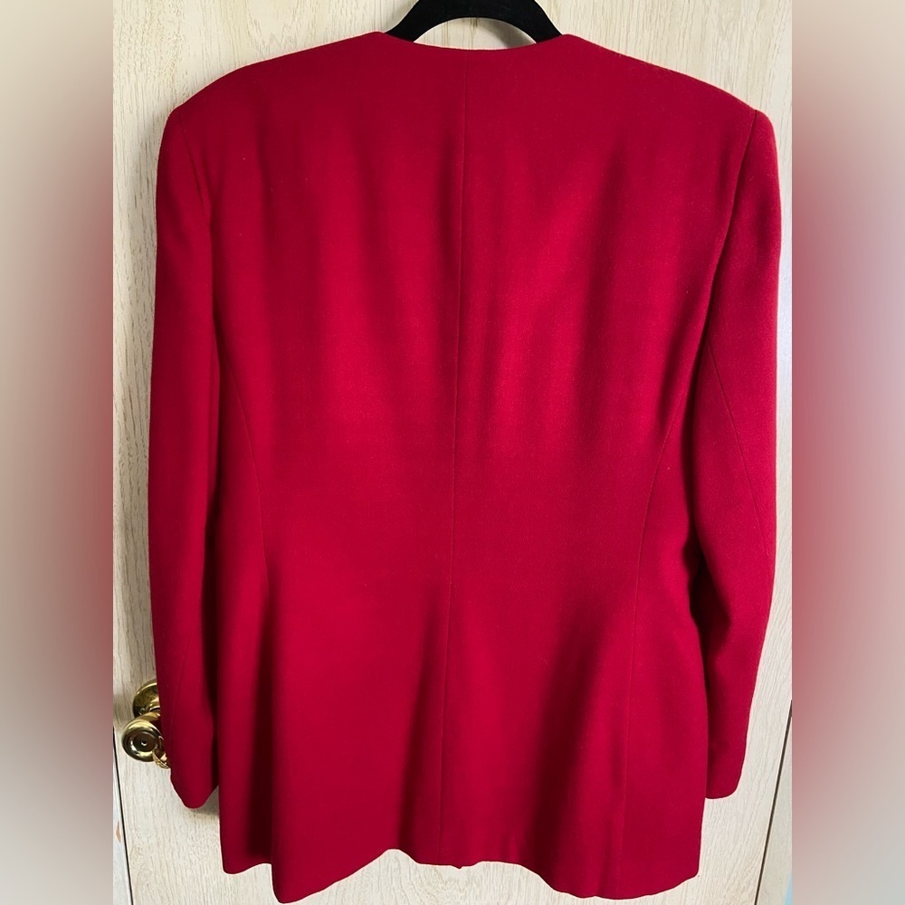 CHRISTIAN DIOR Vintage Pure Red Full Suit w/Pleat Skirt Gold Buttons sz 12 - Picture 6 of 16